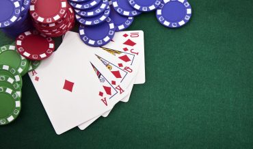 Why Do You Need A Professional Poker Set?